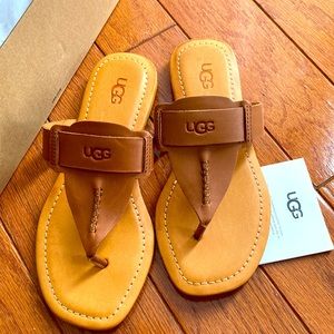 NWT UGG Gaila slip in thong sandal